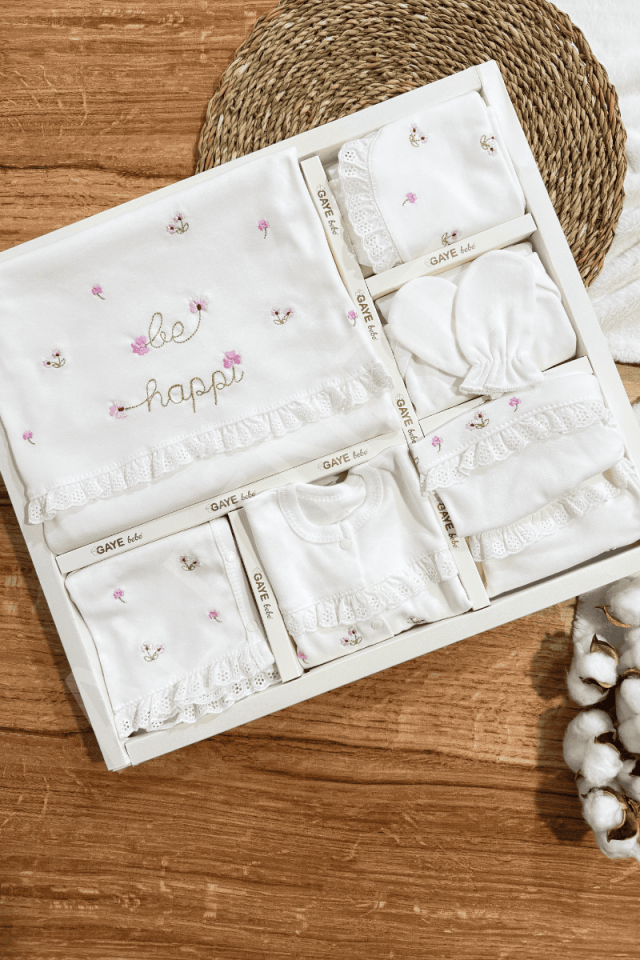 Be Happy Çiçek Nakışlı Güpürlü Yenidoğan Kız Bebek 10lu Zıbın Set Hastane Çıkışı