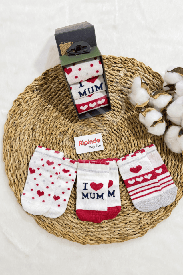 I love Mum Yazılı Pamuk 3 Lü Yenidoğan Kız Bebek Çorap 0-6  Ay