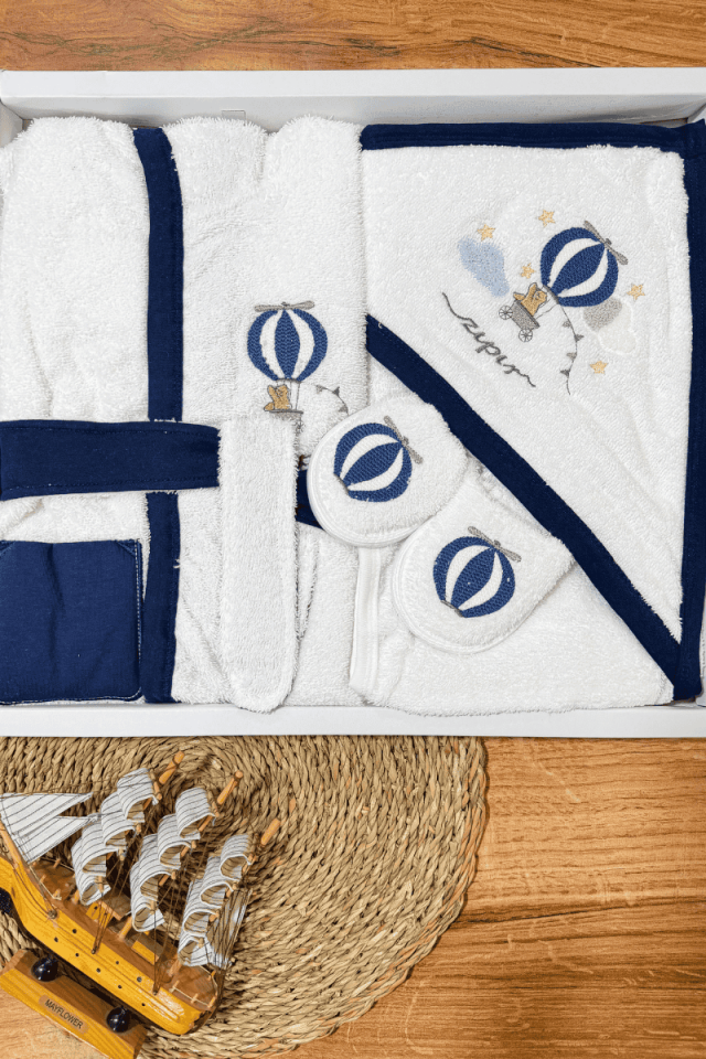 Balonlu Süzüne 4 Parça %100 Pamuklu Havlu & Bornoz Set