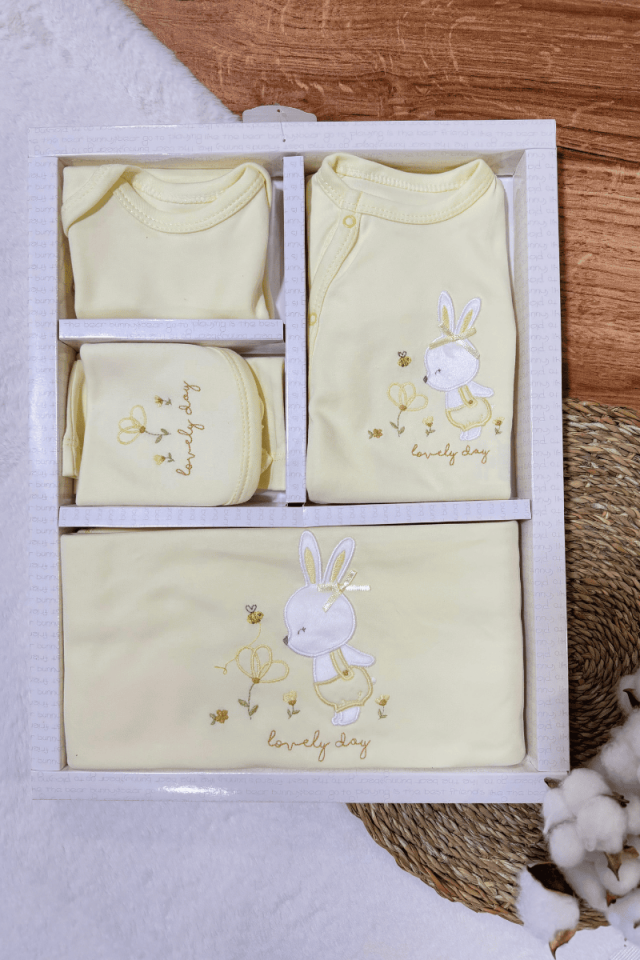 Tavşan Nakışlı %100 Pamuk Yenidoğan Kız Bebek 10lu Zıbın Set Hastane Çıkışı