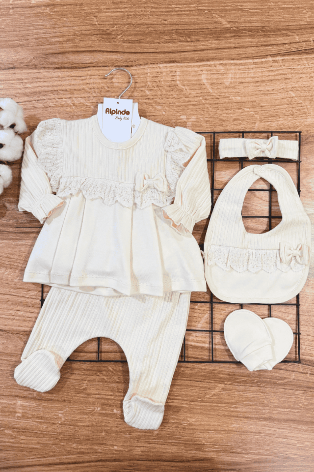 Madamme Güpür Detaylı %100 Pamuklu 5li Zıbın Set