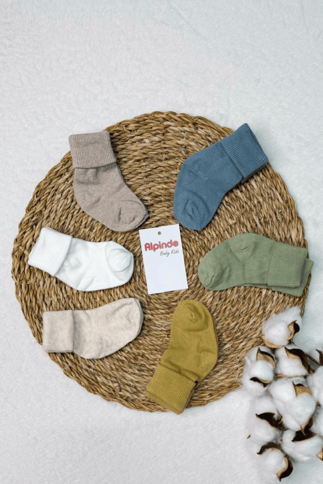 Düz Renkli Pamuk 6 lı Yenidoğan Bebek Soket Çorabı 0-6  Ay