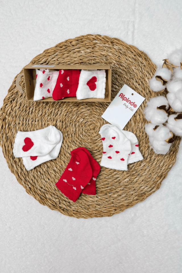 Kalp Detaylı Pamuk 6 lı Yenidoğan Kız Bebek Soket Çorabı 0-6  Ay