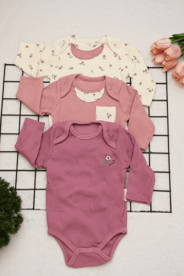 3'lü Çicek Detaylı Kız Bebek Tek Boy Çıtçıtlı Badi