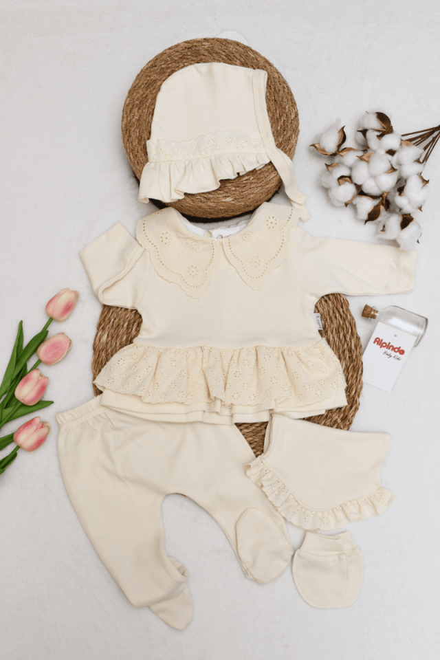 Elite Dantel Detaylı Yenidoğan Kız Bebek 5li Zıbın Set 0-3 Ay