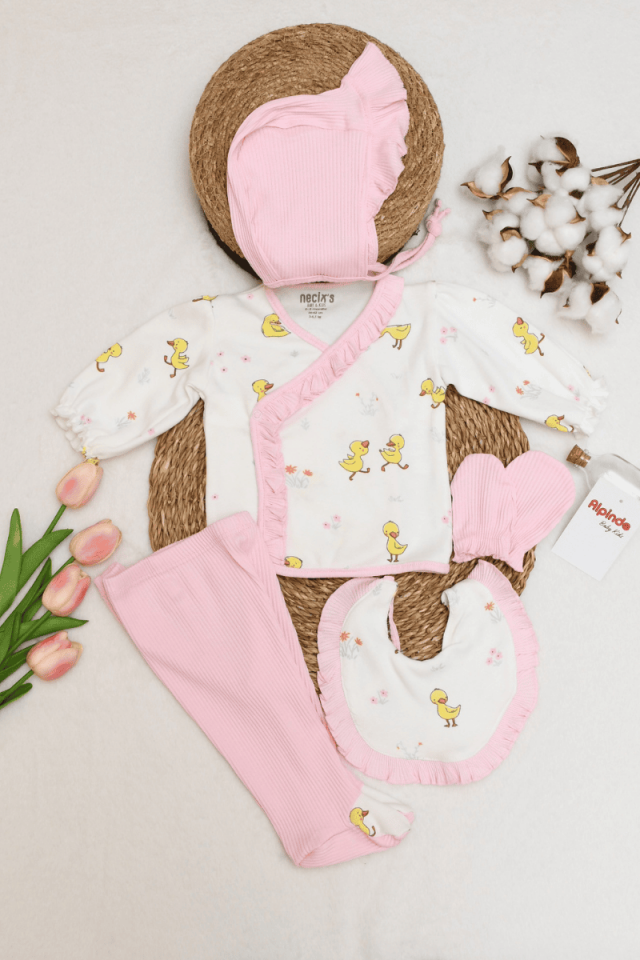 Ördek Baskılı Yenidoğan Kız Bebek 5li Zıbın Set 0-3 Ay