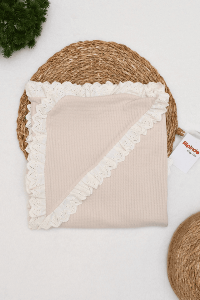 Waffle Kumaş Fistolu Kız Bebek %100 Pamuklu Kundak Battaniye 90*90 cm Vizon